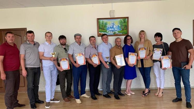 В Предгорье наградили участников экологического марафона «Чистые игры»