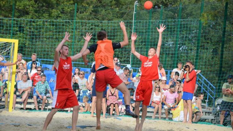 В Ставрополе пройдут поединки чемпионата и первенства России по пляжному гандболу