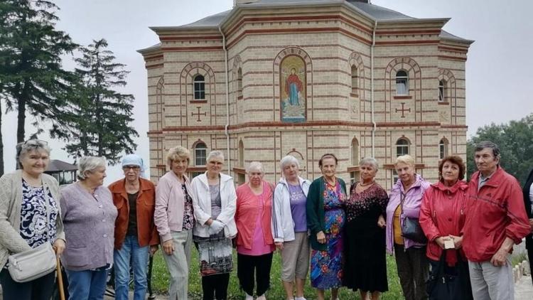 Представители старшего поколения Предгорного округа посетили Второ-Афонский монастырь