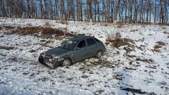 В Александровском районе пассажирка перевернувшегося авто попала в больницу