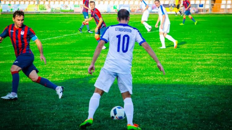 Лучшим на Ставрополье признан футбольный клуб из села Ивановского