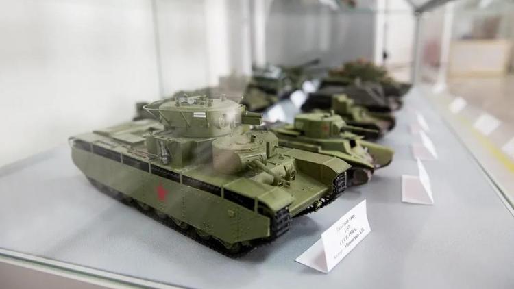 Модели боевой техники представлены в Ставрополе