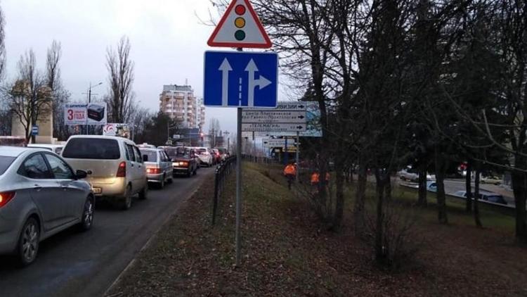 В центре Пятигорска установили новый дорожный знак