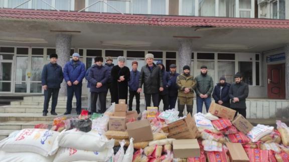 Мусульманские общины Нефтекумья собрали партию гуманитарной помощи жителям ДНР и ЛНР