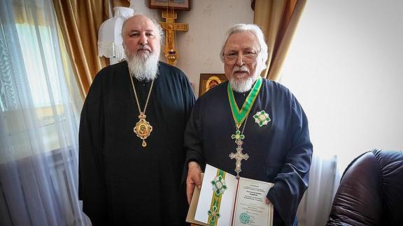 Музейщики представляют выставку к 90-летию старейшего священнослужителя Ставрополья
