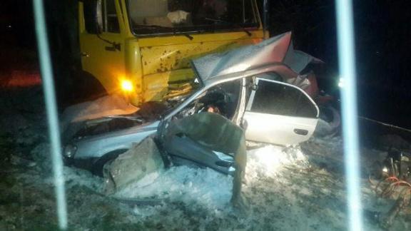 В автоаварии в Буденновском районе погибли два человека