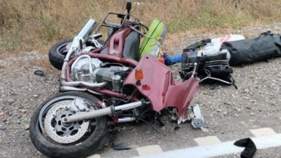 Легковушка и мотоцикл столкнулись в Минераловодском округе Ставрополья