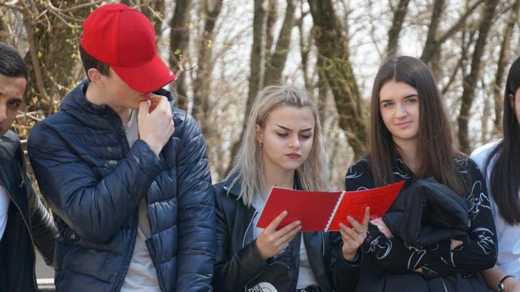 Студенты медколледжа прошли квест в Ставрополе