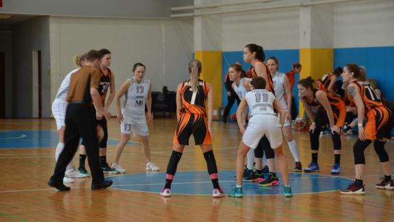 Баскетболистки «Ставропольчанки-СКФУ» обыграли «УГМК-Юниор» в первом дивизионе суперлиги