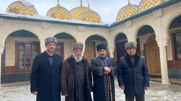 В Пятигорской мечети побывал лидер мусульман Луганской Народной Республики
