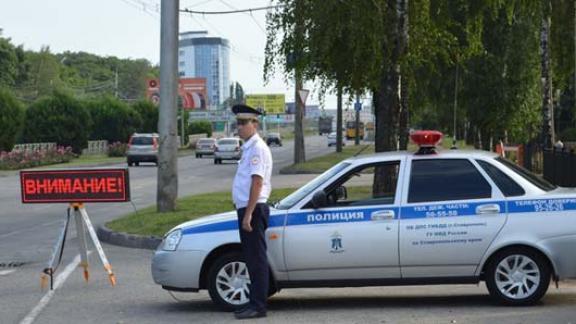 Ставропольские автоинспекторы начали внедрять мобильные светодиодные дисплеи на дорогах