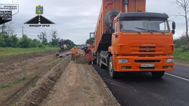 В Кировском округе Ставрополья завершается ремонт автотрассы