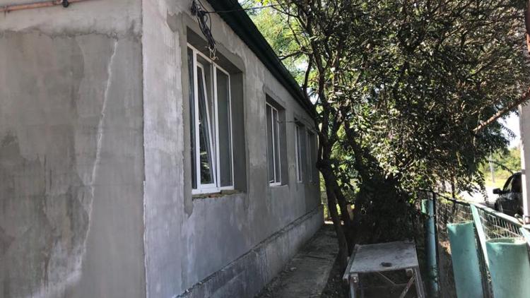 На Ставрополье в селе Надзорном завершается капремонт амбулатории
