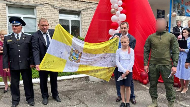 Мобилизованный из Предгорного округа Ставрополя сделал подарок школьнице
