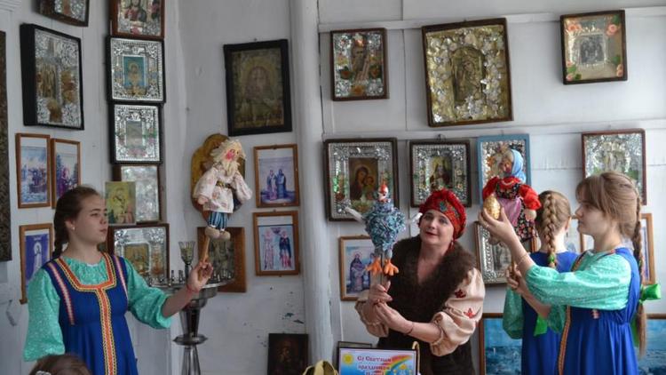 Интерактивный детский театр в Апанасенковском округе Ставрополья стал «народным»