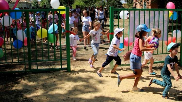 В селе Белые Копани открыли детский центр