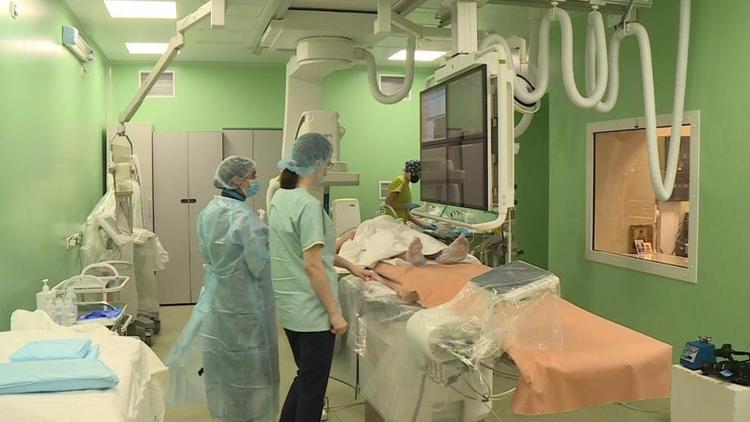 В Ставрополе провели операцию на мозге ребёнка в прямом эфире