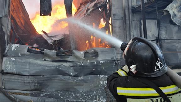 Несколько пожаров на Ставрополье в один день были спровоцированы коротким замыканием