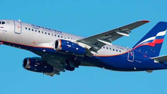 Летевший в Ставрополь из Москвы Superjet вернулся обратно из-за поломки