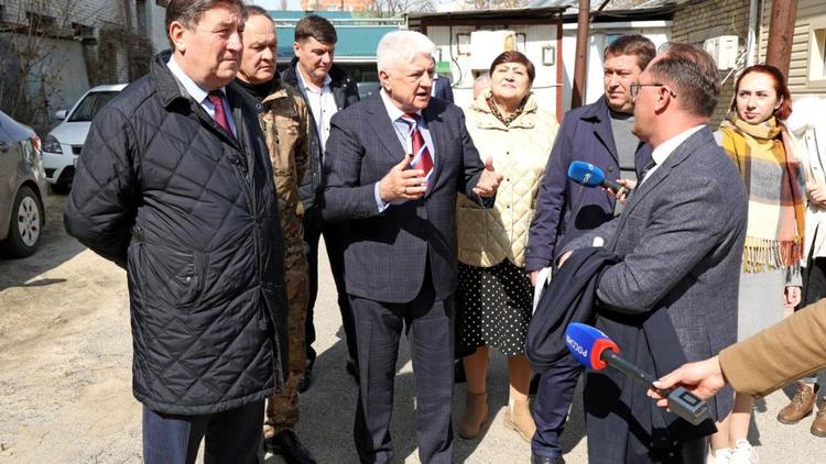 Краевые законодатели взяли на контроль строительство здания судмедэкспертизы в Ставрополе