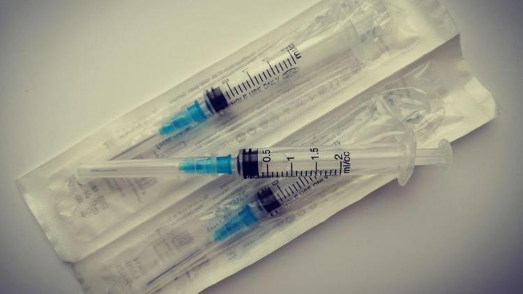 Прививку против COVID-19 сделали более 665 тысяч ставропольцев
