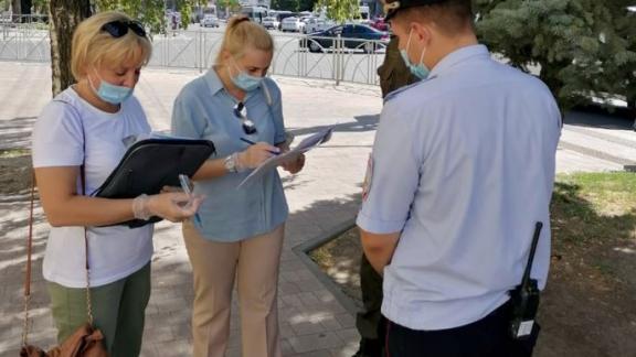 На Ставрополье проверяют масочный режим на предприятиях торговли