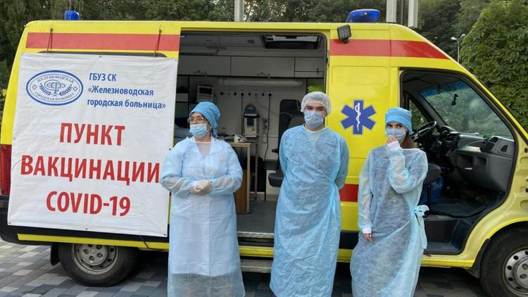 Более 600 человек сделали прививки на фестивале в Железноводске