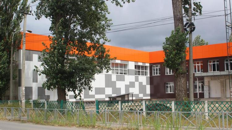 В Невинномысске завершается капремонт школы с полувековой историей