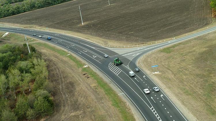 Несколько участков дорог отремонтируют в Труновском округе Ставрополья в 2022 году