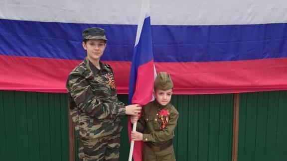 В городах Ставрополья 9 мая вывесили почти 80 тысяч флагов России
