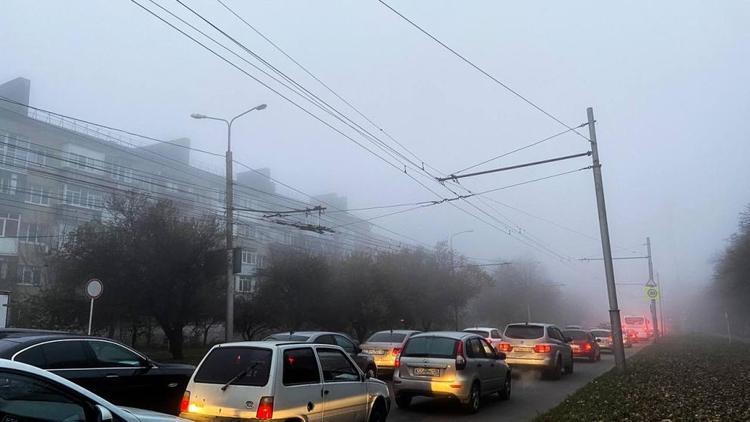 Водителей Ставрополья предупредили о тумане в Курском округе