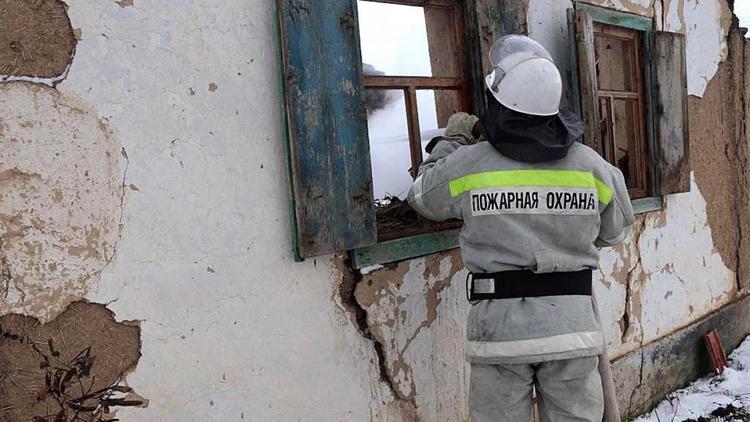 В Пятигорске при пожаре погибли два человека