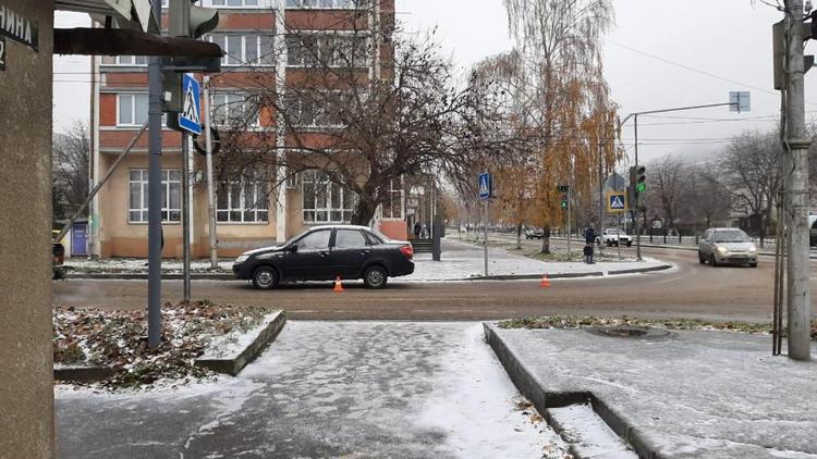 17-летний подросток попал под машину в Железноводске