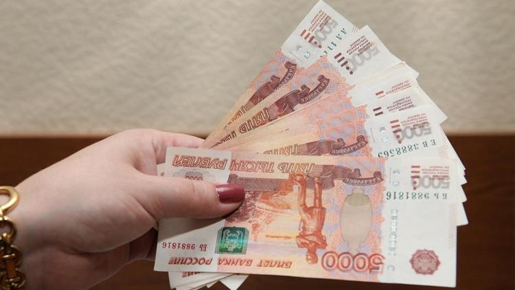 Кисловодчанка перечислила мошенникам более 2 миллионов рублей