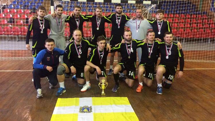 «Серебро» чемпионата России из Краснодара привезли ставропольские гандболисты