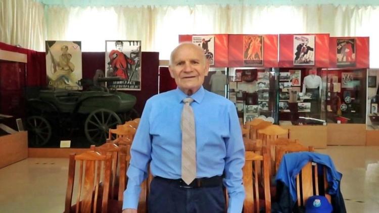 Музейщики Ставрополя поздравили с 95-летием ветерана Великой Отечественной войны