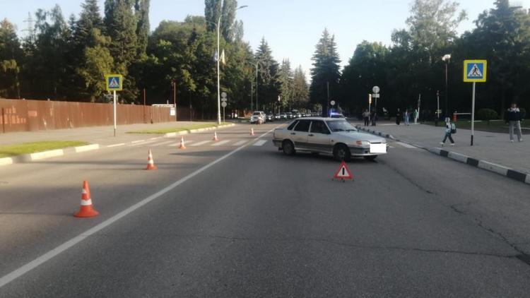 Водитель легковушки сбил ребёнка на пешеходном переходе в Кисловодске