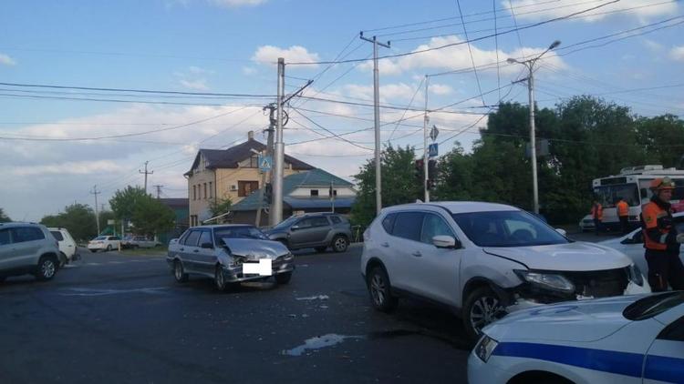 Аварию с пострадавшими в Ставрополе создал молодой водитель на машине отца