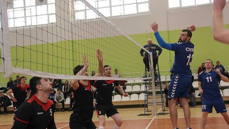 Жаркие волейбольные баталии развернулись в Ставрополе и на Кавминводах