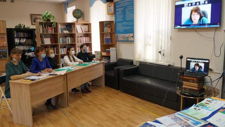 На Ставрополье провели занятия по инклюзивной практике работы с детьми-инвалидами