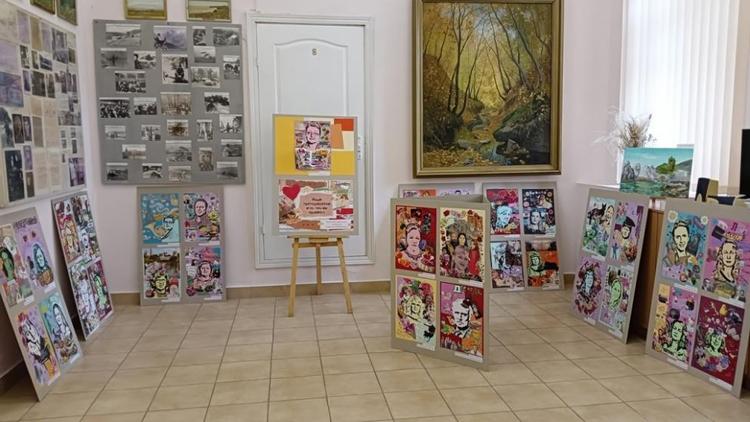 Ставропольская детвора представляет выставку рисунков, посвящённых зиме