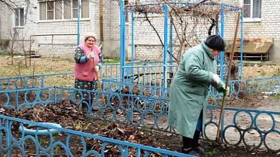 Генеральная уборка территорий стартовала в Кочубеевском районе