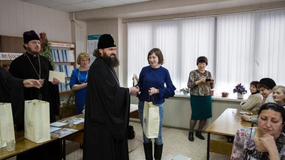 Архиепископ Феофилакт встретился с библиотекарями Кавминвод