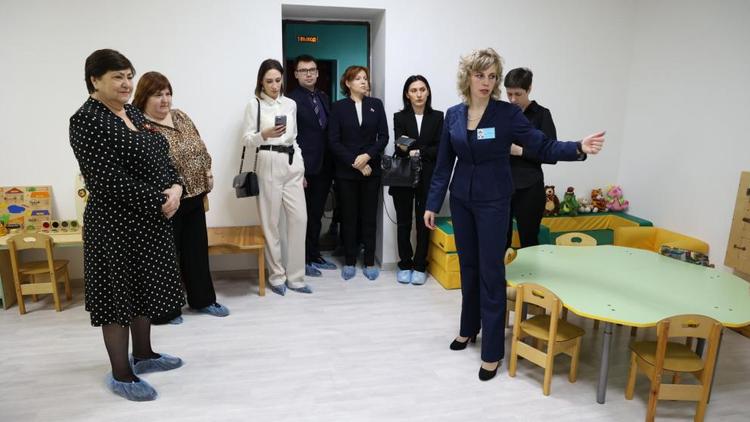 Депутаты посетили Ставропольский реабилитационный центр для детей и подростков с ОВЗ