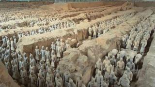 Китайские археологи раскопали фигуру первого императора Поднебесной - Цинь Шихуанди