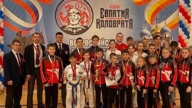 Ставропольцы завоевали 13 медалей на всероссийских соревнованиях по восточному единоборству 