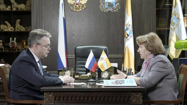 Поддерживать семьи – важнейшая задача: итоги встречи главы Ставрополья с детским омбудсменом