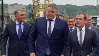 Дмитрий Медведев и Владимир Владимиров посетили строящийся микрорайон Ставрополя