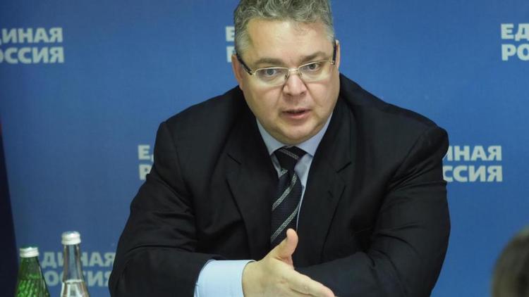 Владимир Владимиров: не менее 700 ставропольских детей-сирот должны получить жильё в 2020 году