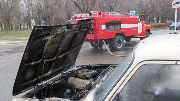 В Нефтекумском районе взорвался припаркованный на улице автомобиль